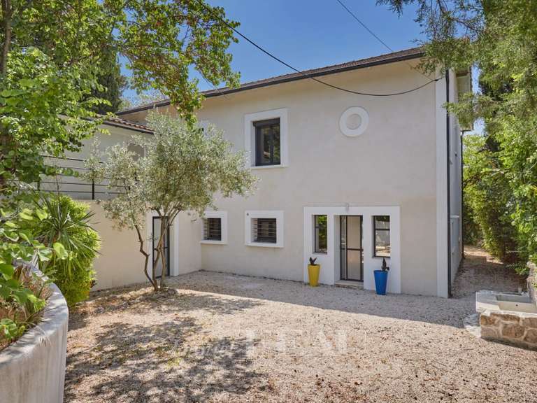 Maison Aix-en-Provence - 6 chambres - 340m²