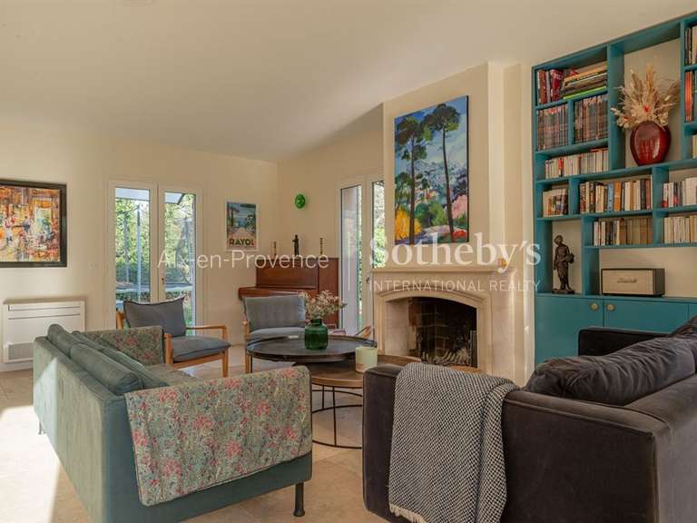 Maison Aix-en-Provence - 5 chambres - 200m²