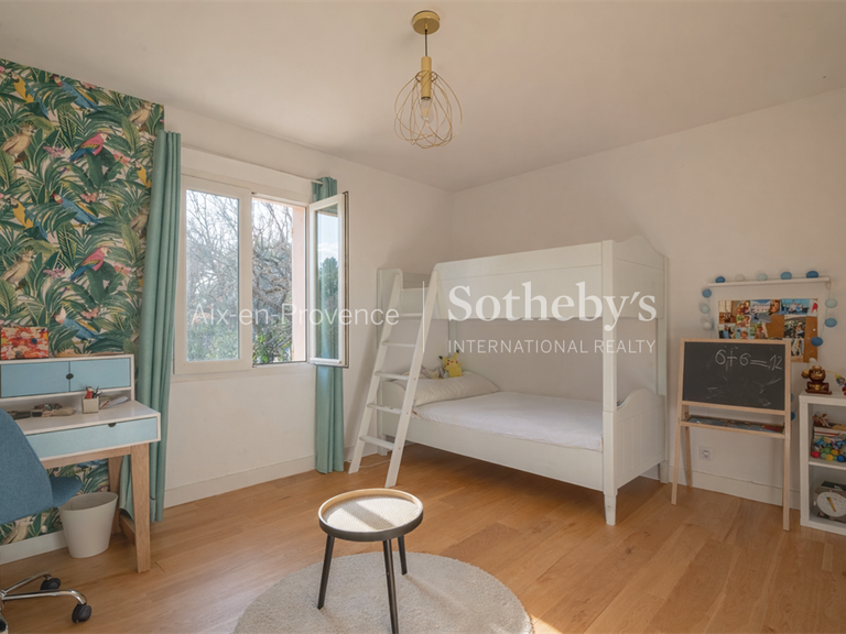 Maison Aix-en-Provence - 5 chambres - 200m²