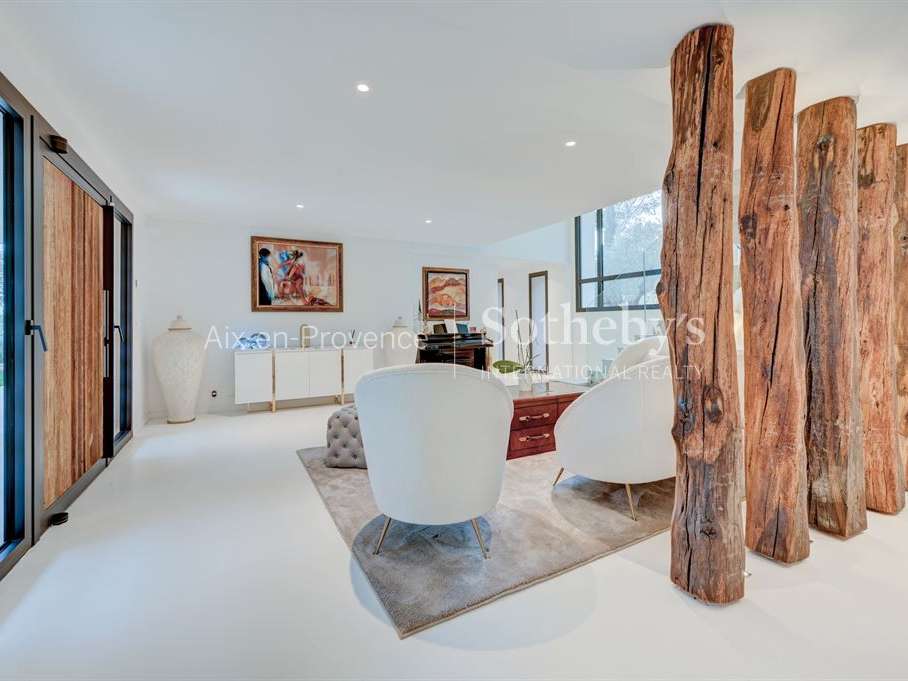 House Aix-en-Provence