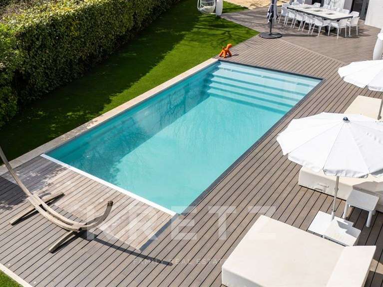 Maison Aix-en-Provence - 5 chambres - 150m²