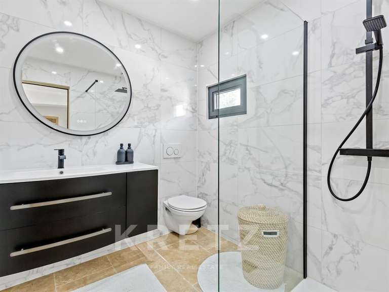 Maison Aix-en-Provence - 5 chambres - 150m²