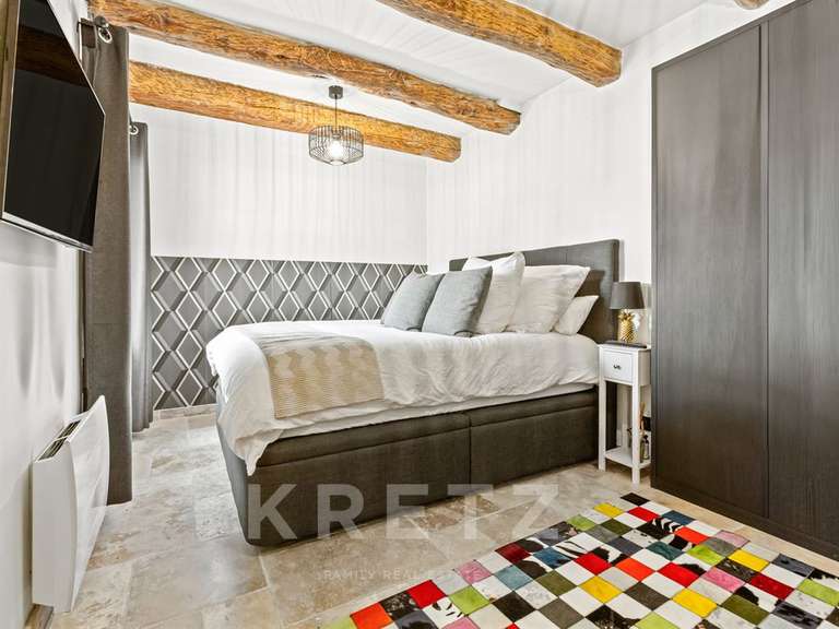 Maison Aix-en-Provence - 5 chambres - 150m²