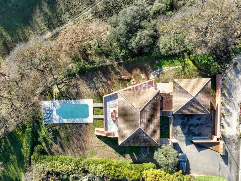 Maison Aix-en-Provence - 4 chambres - 175m²