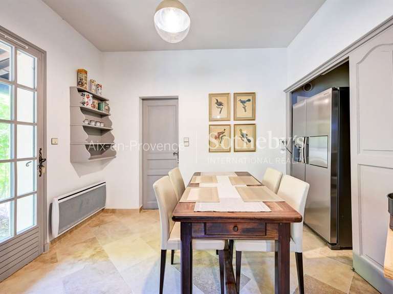 Maison Aix-en-Provence - 6 chambres - 305m²