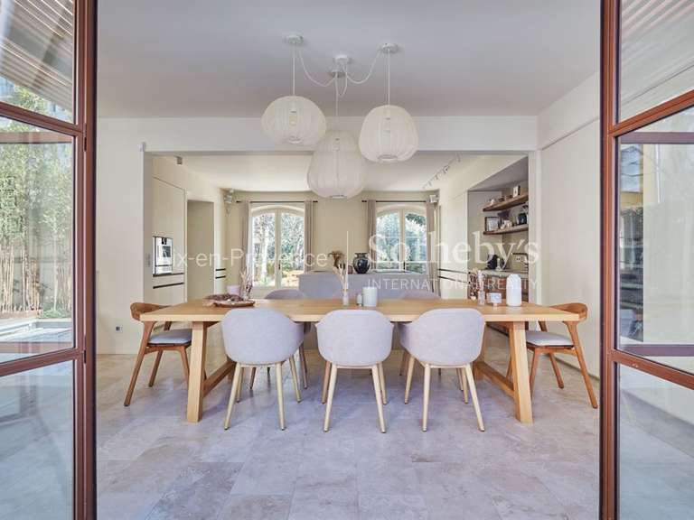 Maison Aix-en-Provence - 5 chambres - 240m²