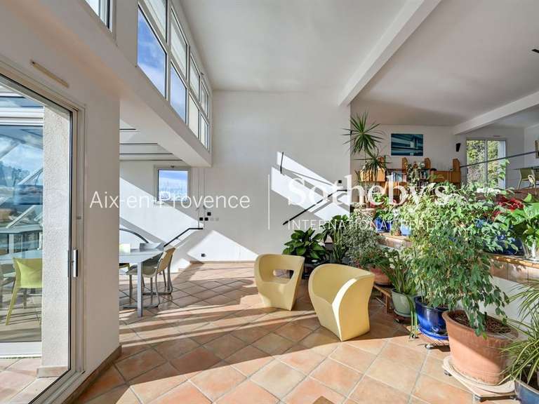 Maison Aix-en-Provence - 3 chambres - 200m²