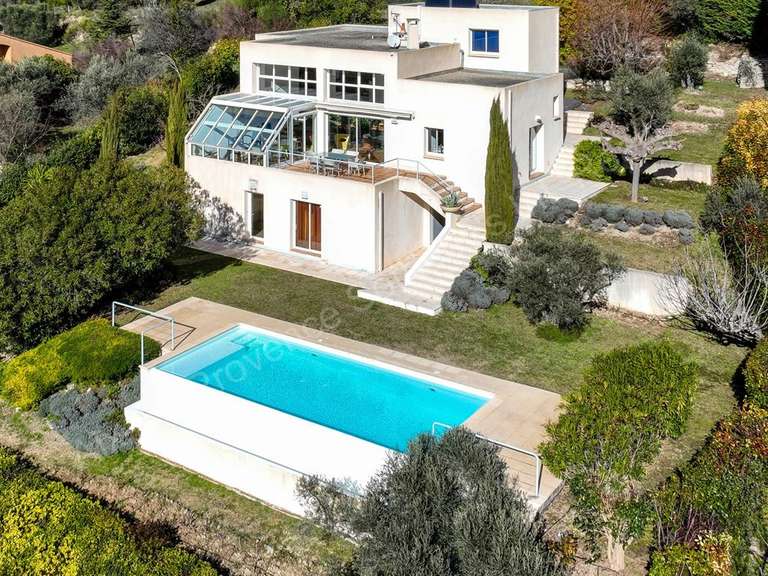 Maison Aix-en-Provence - 3 chambres - 200m²