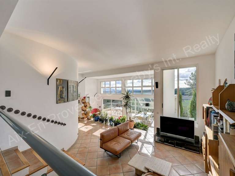Maison Aix-en-Provence - 3 chambres - 200m²