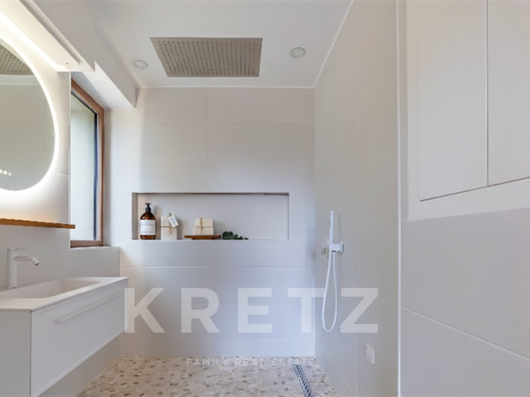 House Aix-en-Provence - 4 bedrooms - 160m²