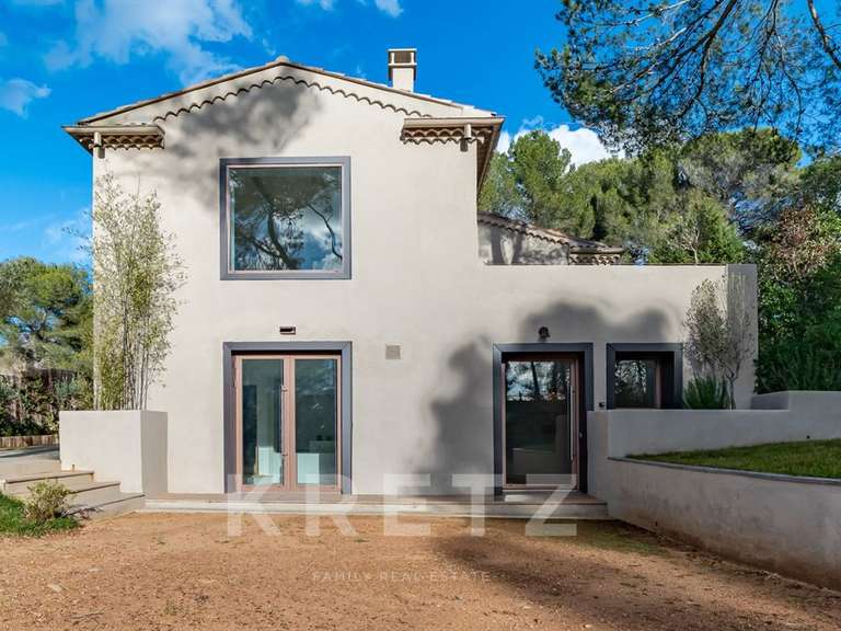 Maison Aix-en-Provence - 4 chambres - 160m²