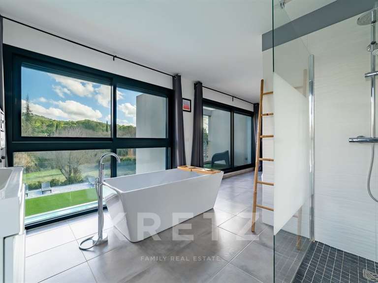 House Aix-en-Provence - 5 bedrooms - 320m²