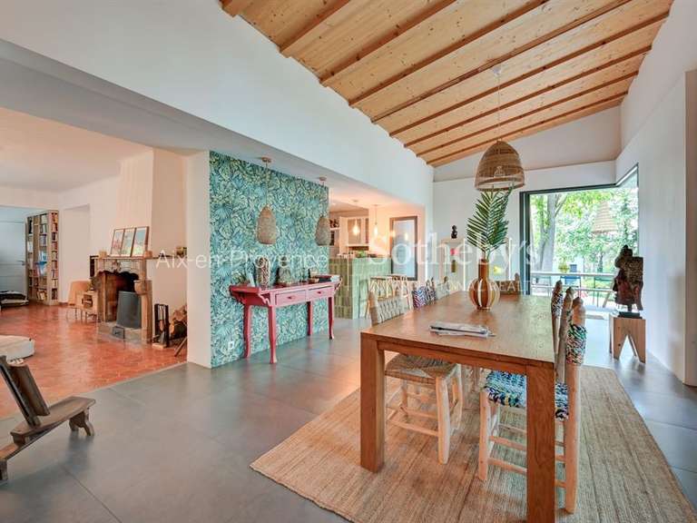 Maison Aix-en-Provence - 6 chambres - 300m²