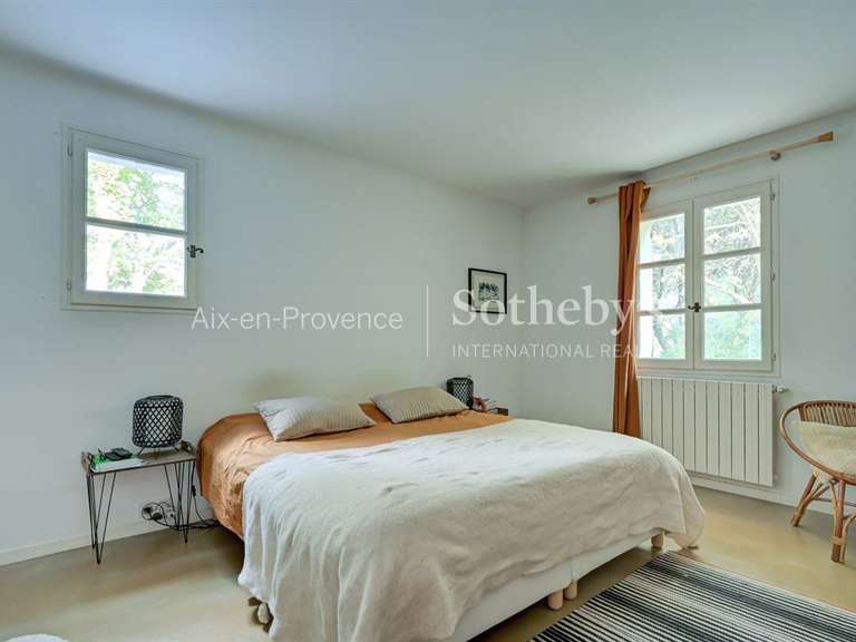 House Aix-en-Provence - 6 bedrooms - 300m²
