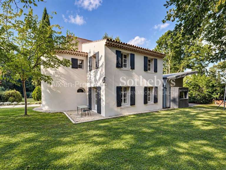 House Aix-en-Provence - 6 bedrooms - 300m²