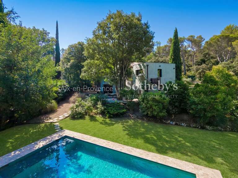Maison Aix-en-Provence - 6 chambres - 300m²