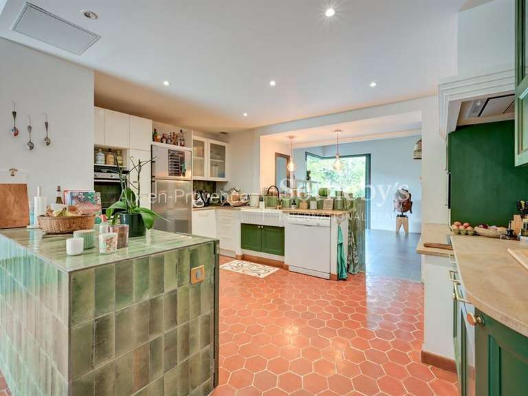 Maison Aix-en-Provence - 6 chambres - 300m²