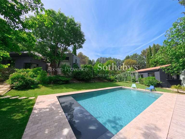 Maison Aix-en-Provence - 6 chambres - 300m²