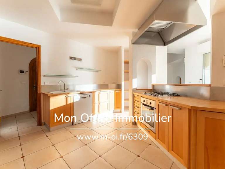 Maison Aix-en-Provence - 5 chambres - 178m²