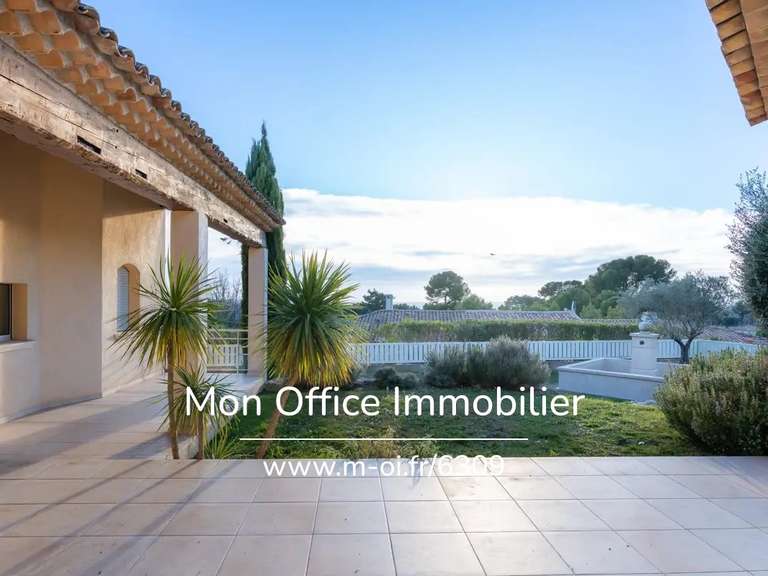 Maison Aix-en-Provence - 5 chambres - 178m²