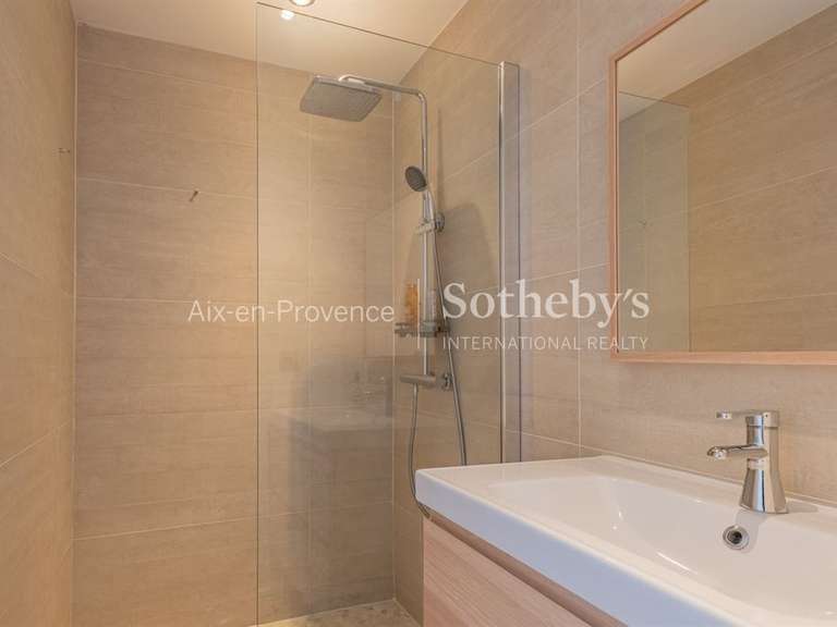 Maison Aix-en-Provence - 4 chambres - 275m²