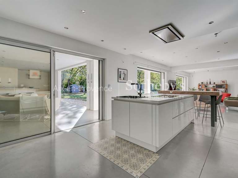 Maison Aix-en-Provence - 3 chambres - 210m²