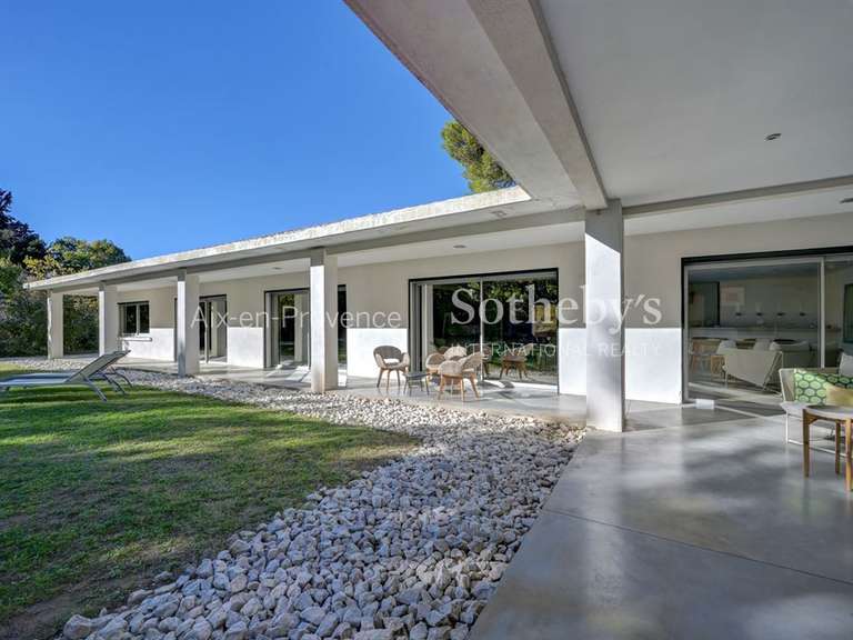 Maison Aix-en-Provence - 3 chambres - 210m²