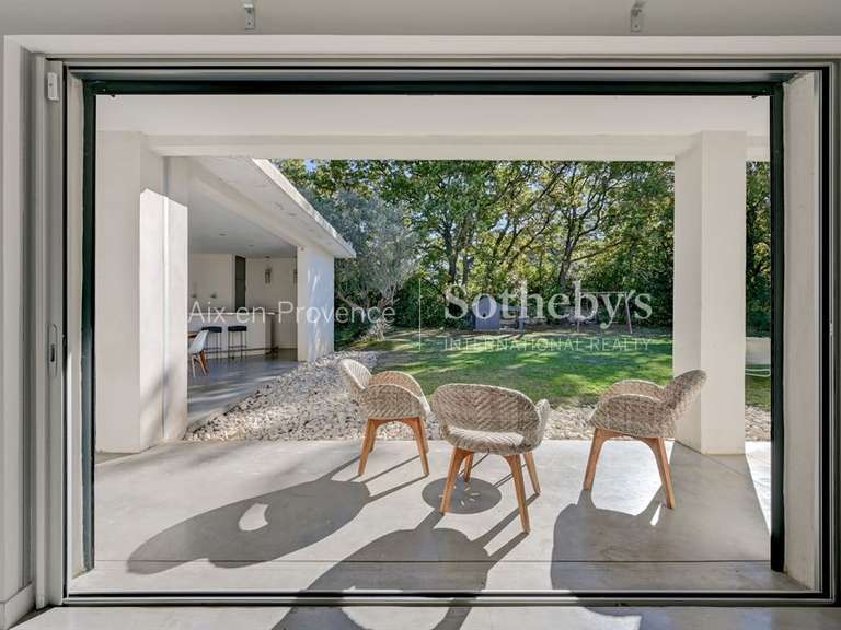 Maison Aix-en-Provence - 3 chambres - 210m²