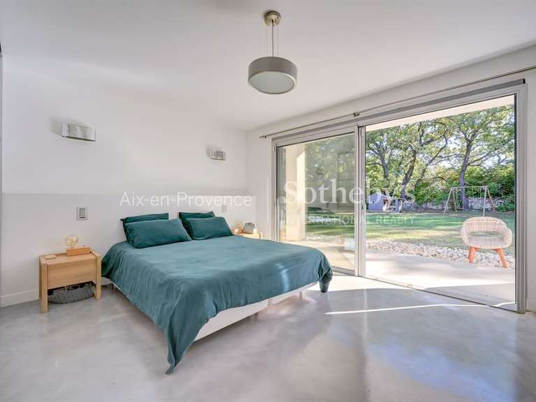 Maison Aix-en-Provence - 3 chambres - 210m²