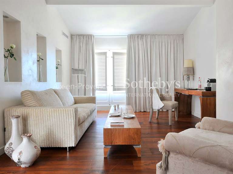 House Aix-en-Provence - 5 bedrooms - 360m²