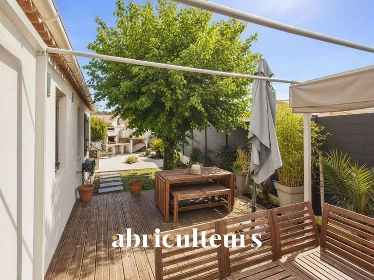 House Aix-en-Provence - 3 bedrooms - 106m²