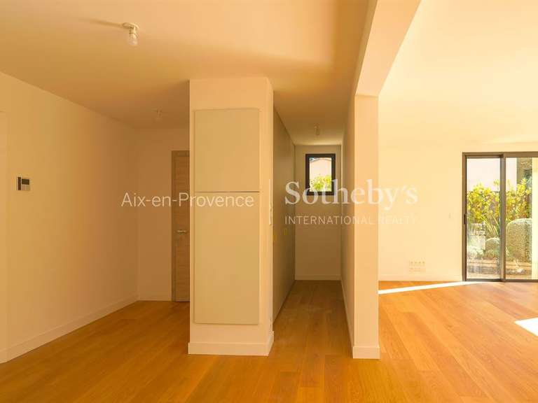 Maison Aix-en-Provence - 4 chambres - 164m²