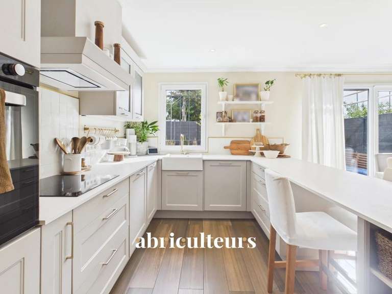 Maison Aix-en-Provence - 3 chambres - 106m²