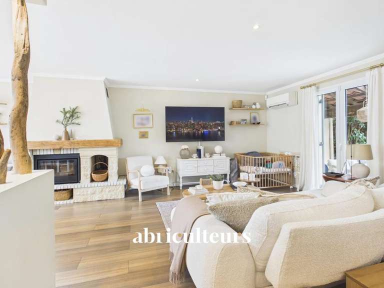 Maison Aix-en-Provence - 3 chambres - 106m²