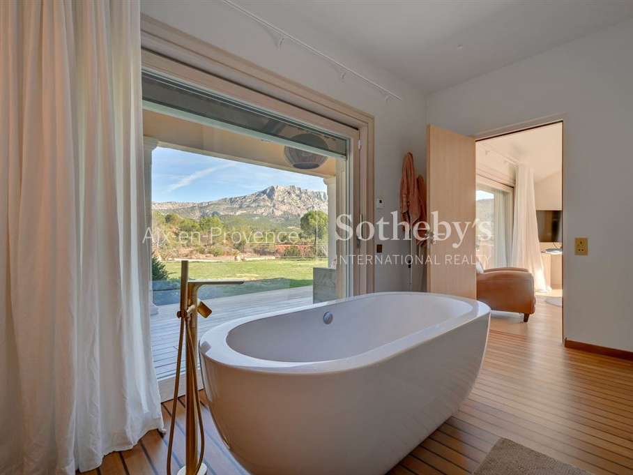 House Aix-en-Provence