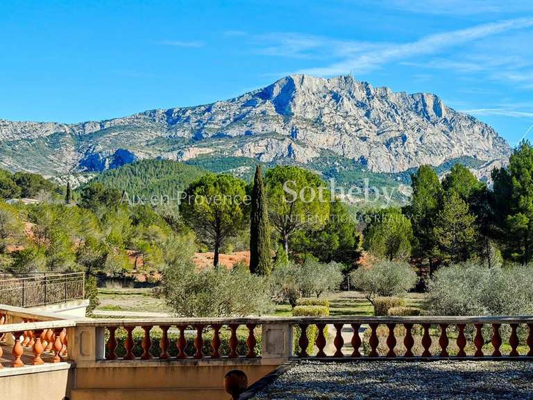 Maison Aix-en-Provence - 5 chambres - 430m²