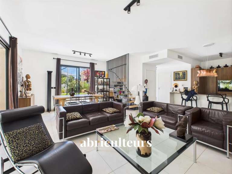 House Aix-en-Provence - 3 bedrooms - 111m²