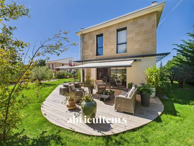 House Aix-en-Provence - 3 bedrooms - 111m²