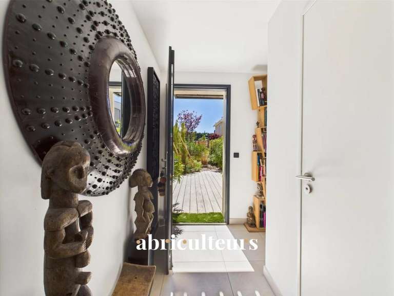 House Aix-en-Provence - 3 bedrooms - 111m²