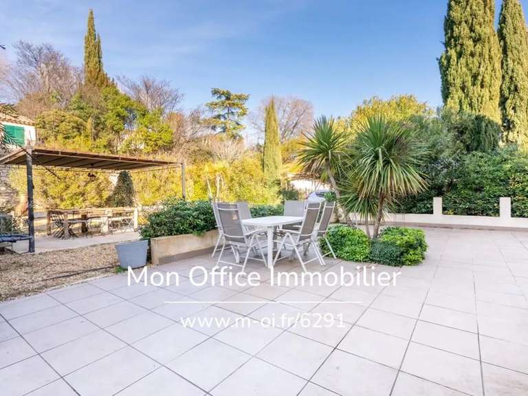 Maison Aix-en-Provence - 5 chambres - 220m²