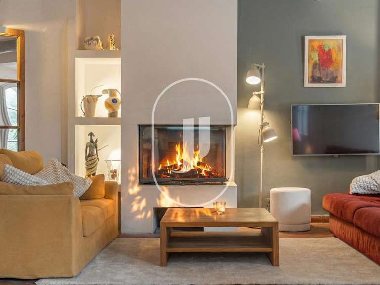 Maison Aix-en-Provence - 6 chambres - 250m²