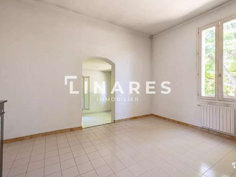 Maison Aix-en-Provence - 3 chambres - 117m²