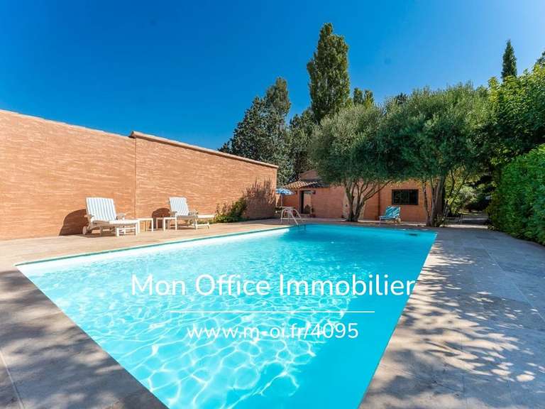 Maison Aix-en-Provence - 3 chambres - 210m²