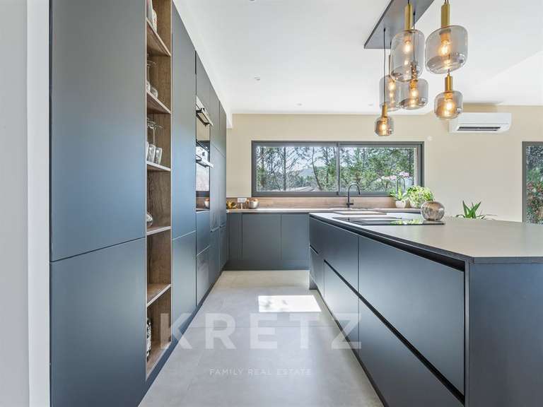 Maison Aix-en-Provence - 4 chambres - 170m²