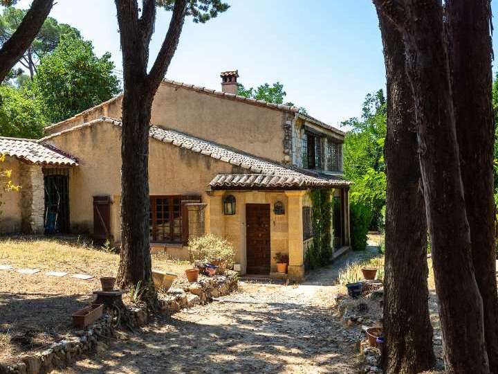 House Aix-en-Provence