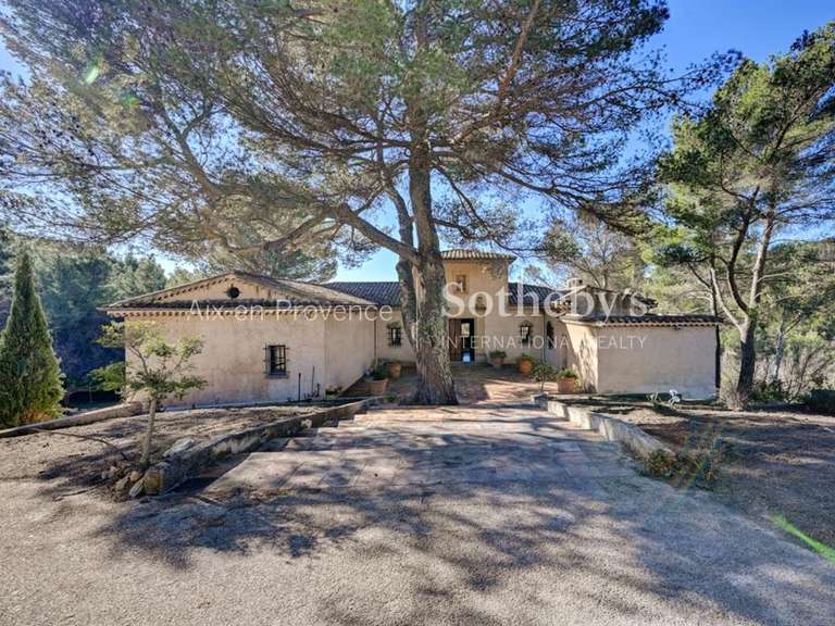 Maison Aix-en-Provence - 10 chambres - 754m²