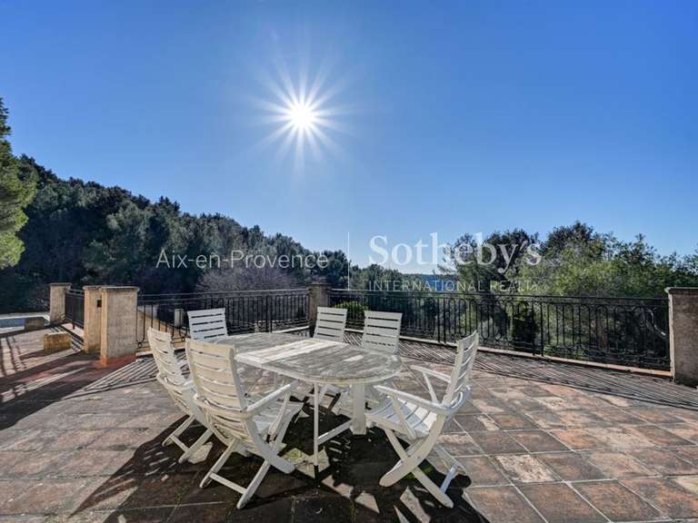 Maison Aix-en-Provence - 10 chambres - 754m²