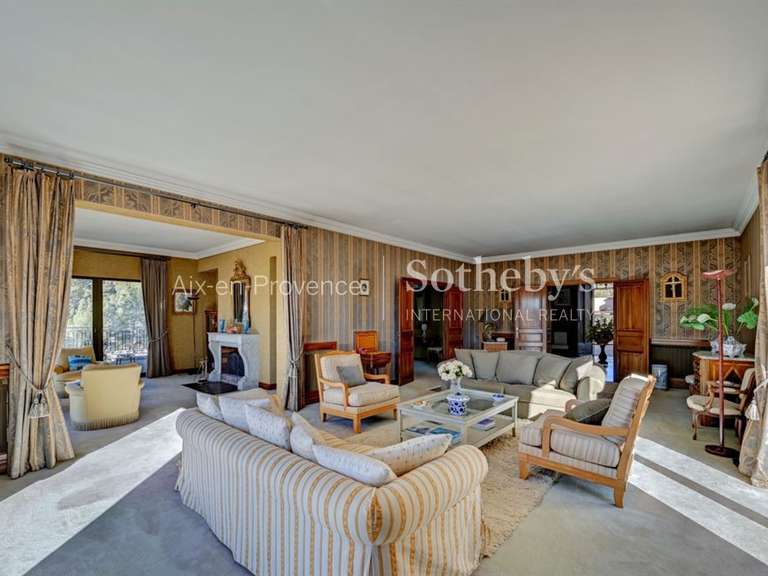 Maison Aix-en-Provence - 10 chambres - 754m²