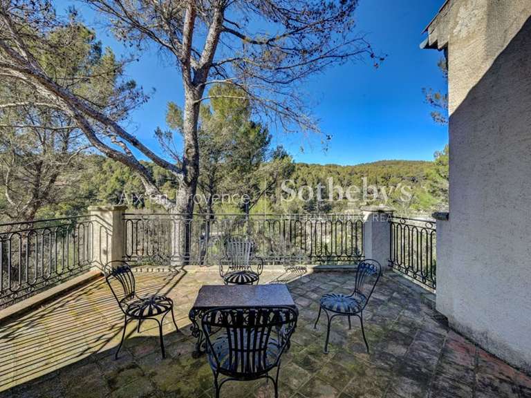 Maison Aix-en-Provence - 10 chambres - 754m²