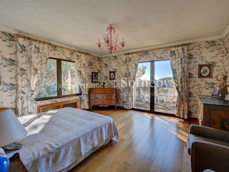 Maison Aix-en-Provence - 10 chambres - 754m²